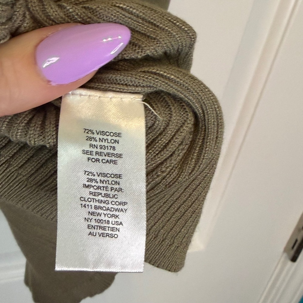Elie Tahari Olive Ribbed Minimalist Elevated Basic Mock Neck Knit Tank Top L - Picture 6 of 6